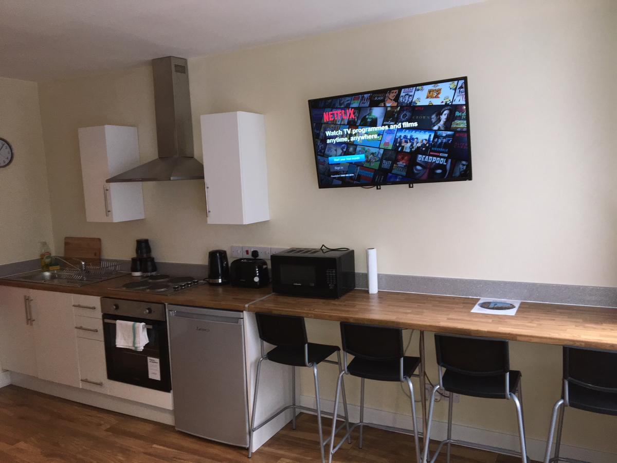 41 Catharine Street Apartment
